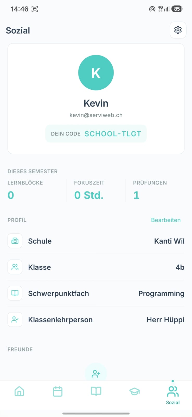 Social-Ansicht mit Schülerprofil, persönlichem Freundescode und Lerngruppen
